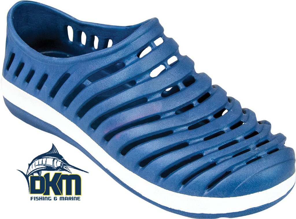 FISHING SHOES SIZE UK 9 EURO 43